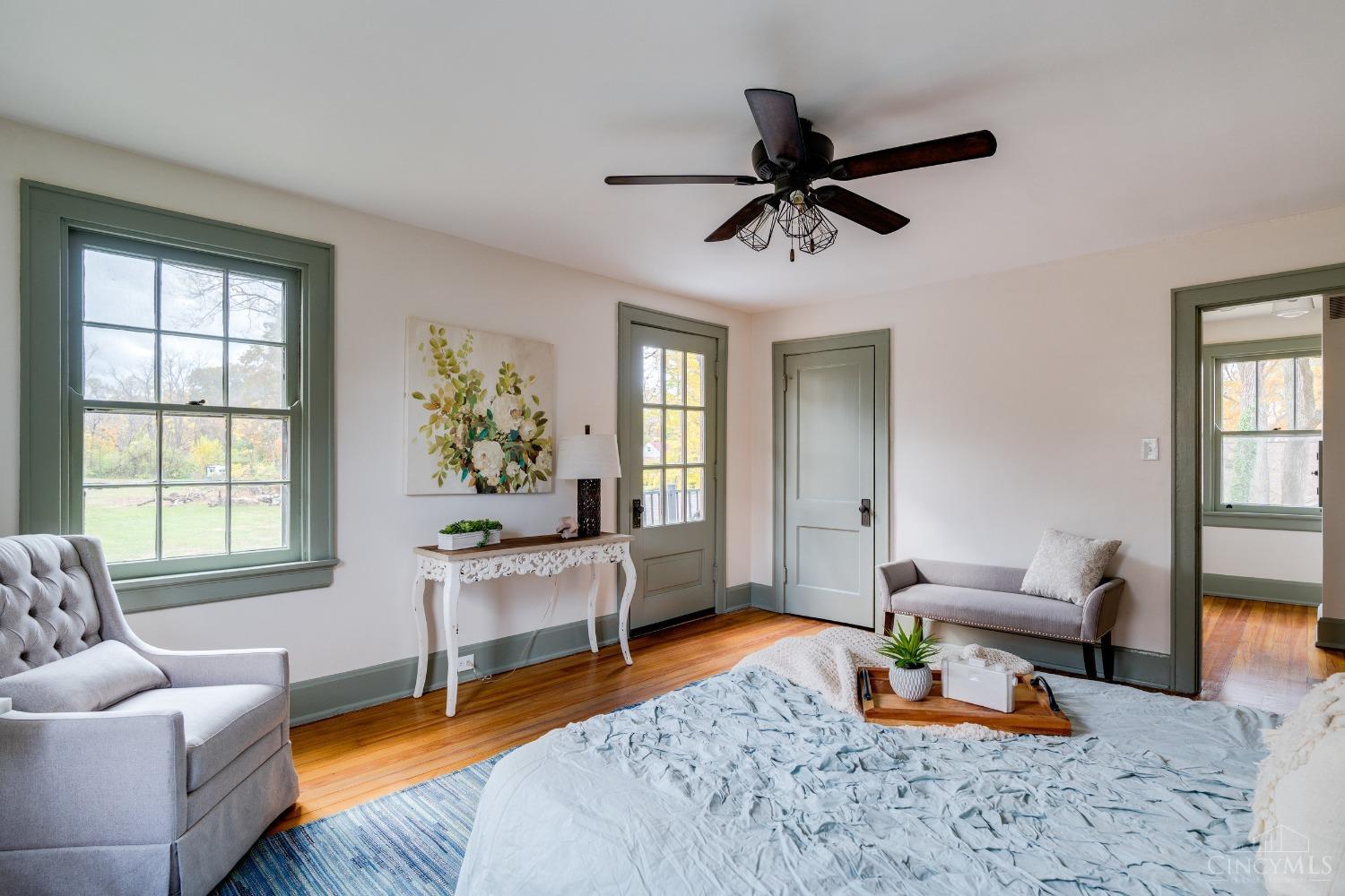 55 West Sharon Road Cincinnati, OH 45246 - Photo 26 of 43