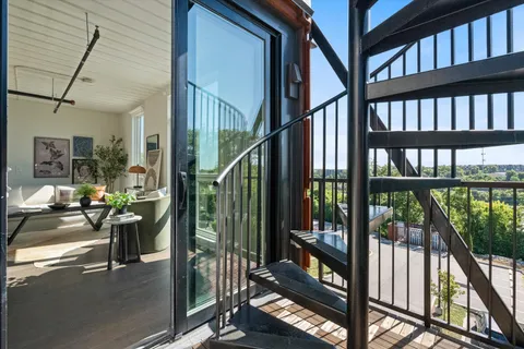 $360,000 | 2140 Byrum Avenue, Unit 318, Nashville, TN 37203