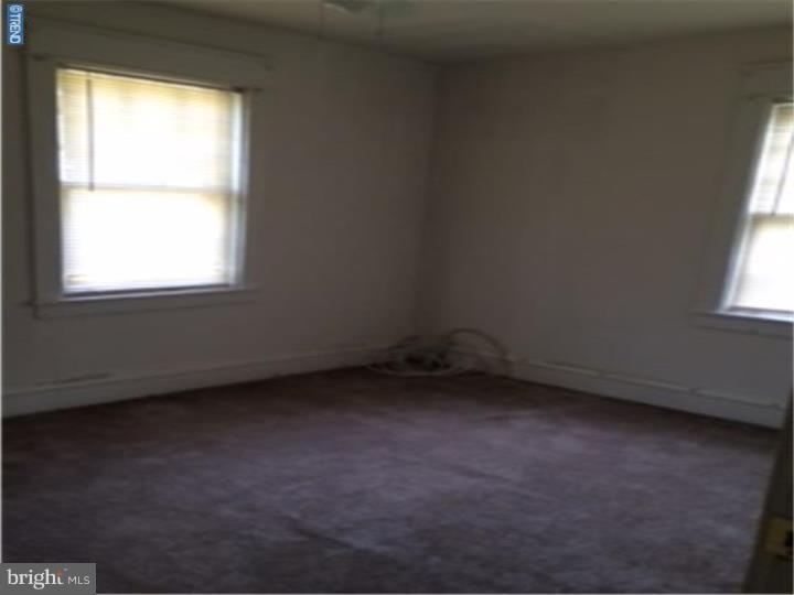 3006 Fenwick Road Camden, NJ 08104 - Photo 1 of 9