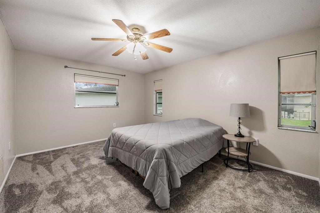 20 Shell Circle Palm Harbor, FL 34684 - Photo 17 of 34 Gallery Image 17