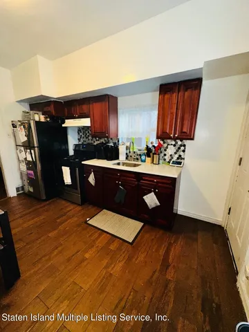 $419,000 | 64 Heberton Avenue | Port Richmond