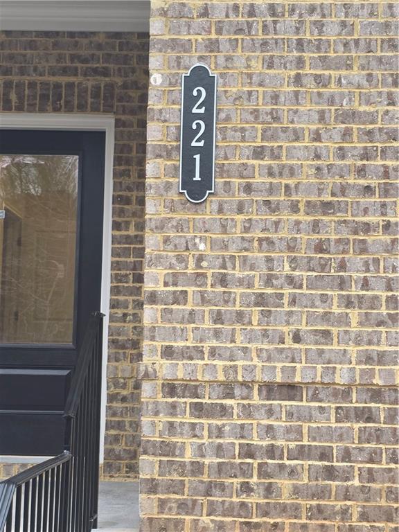 221 Brownlee Road Woodstock, GA 30188 - Photo 2 of 33