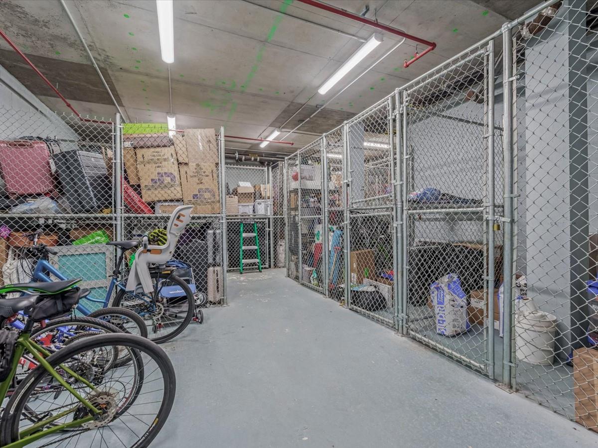 21-10 44th Drive, Unit 2B Queens, NY 11101 - Photo 16 of 19 a view of a room with gym equipment
