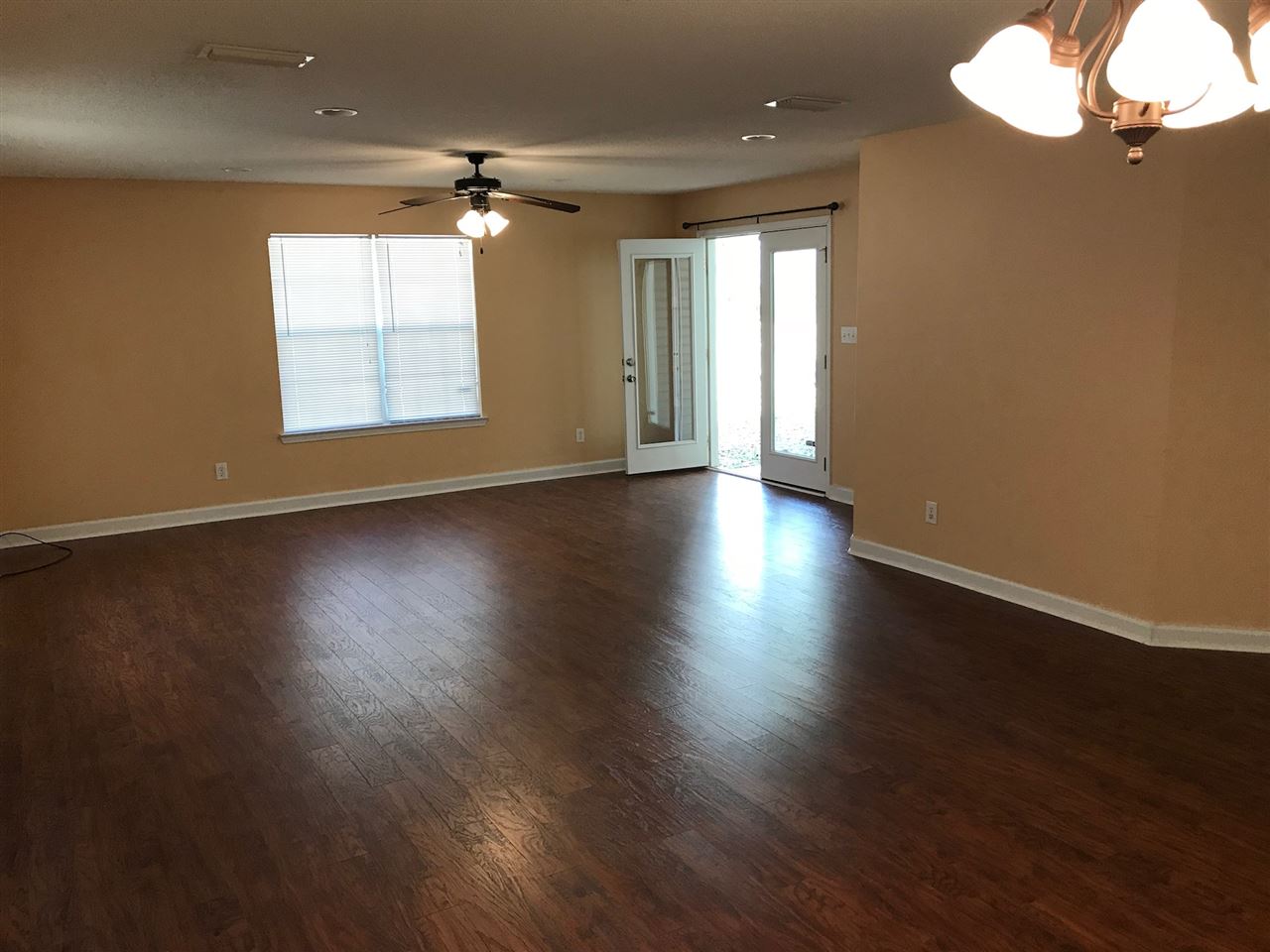 117 Lakeview Loop Daphne, AL 36526 - Photo 4 of 15