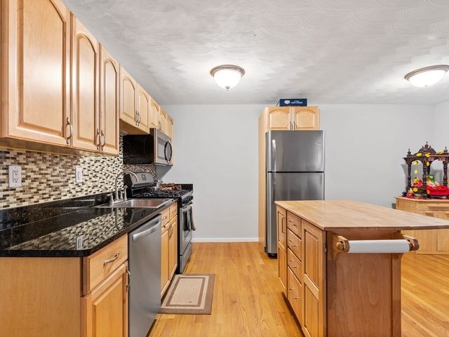 $287,900 | 28-30 Tappan Street, Unit 1, Melrose, MA 02176