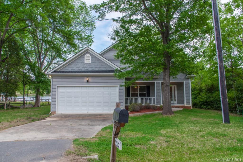 5572 Riverfront Road Lake Wylie, SC 29710 - Photo 3 of 15 Gallery Image 3