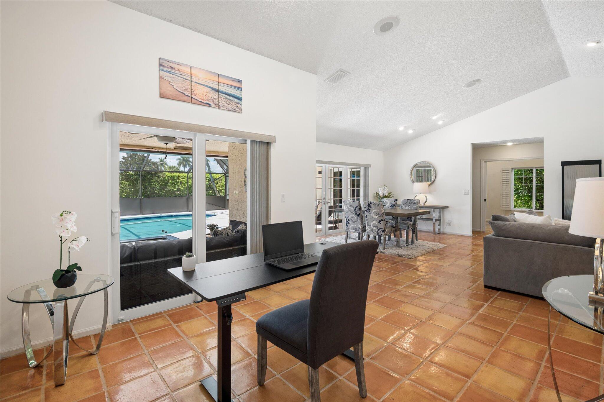 10080 Canoe Brook Circle Boca Raton, FL 33498 - Photo 6 of 30 Office/Bonus