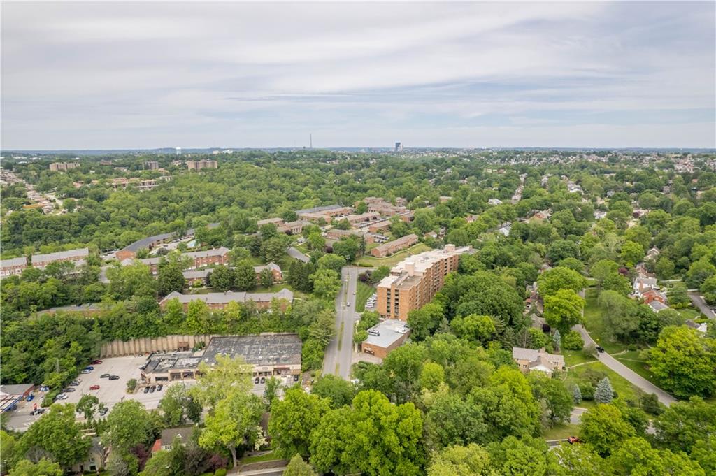 1580 Williamsburg Road Pittsburgh, PA 15243 - Photo 36 of 41 an aerial view of a city with lots of residential buildings