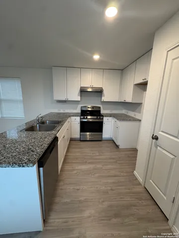 $1,600 | 4284 Thalweg Way, San Antonio, TX 78223