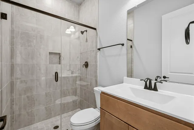 $650,000 | 1435 Columbia Grove Drive, Missouri City, TX 77459