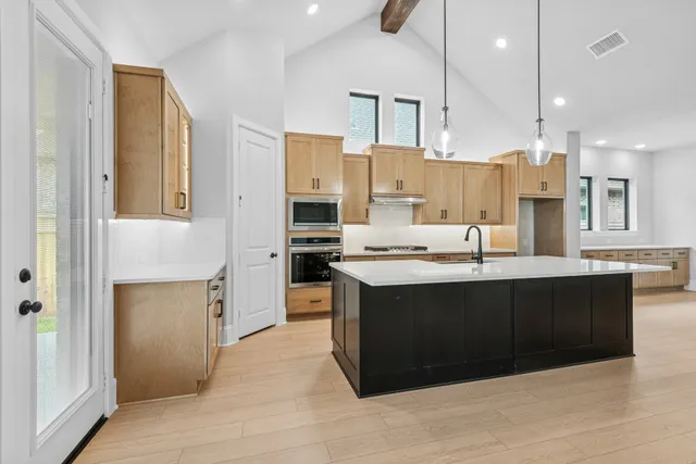 $650,000 | 1435 Columbia Grove Drive, Missouri City, TX 77459