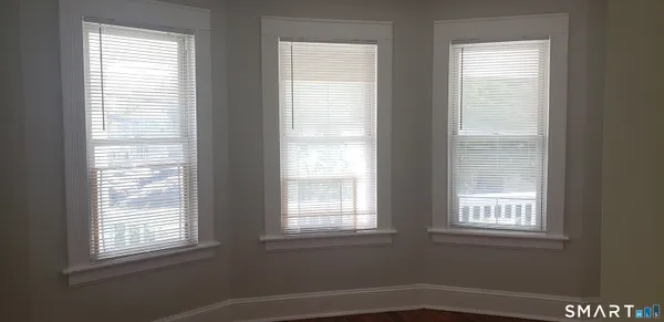 $2,350 | 111-1st Fl 111-1st, Bridgeport, CT 06607