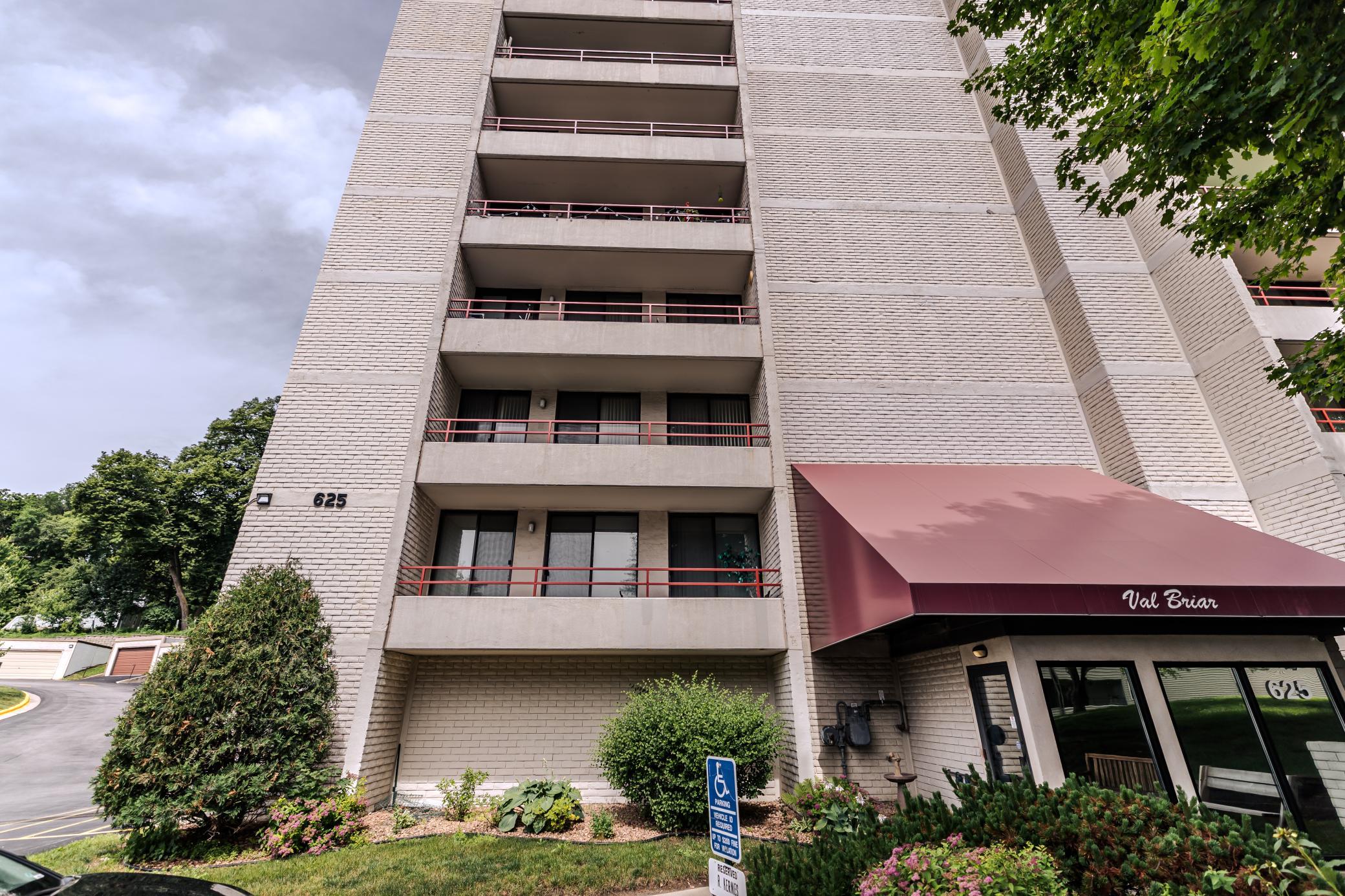 625 19th Street Northwest, Unit 300 Rochester, MN 55901 - Photo 7 of 75
