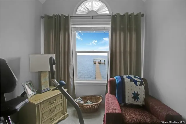 $995,000 | 145 West Harbor Drive, Lake Charles, LA 70607