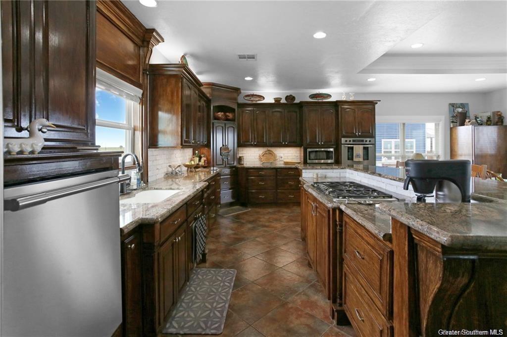 145 West Harbor Drive Lake Charles, LA 70607 - Photo 10 of 45