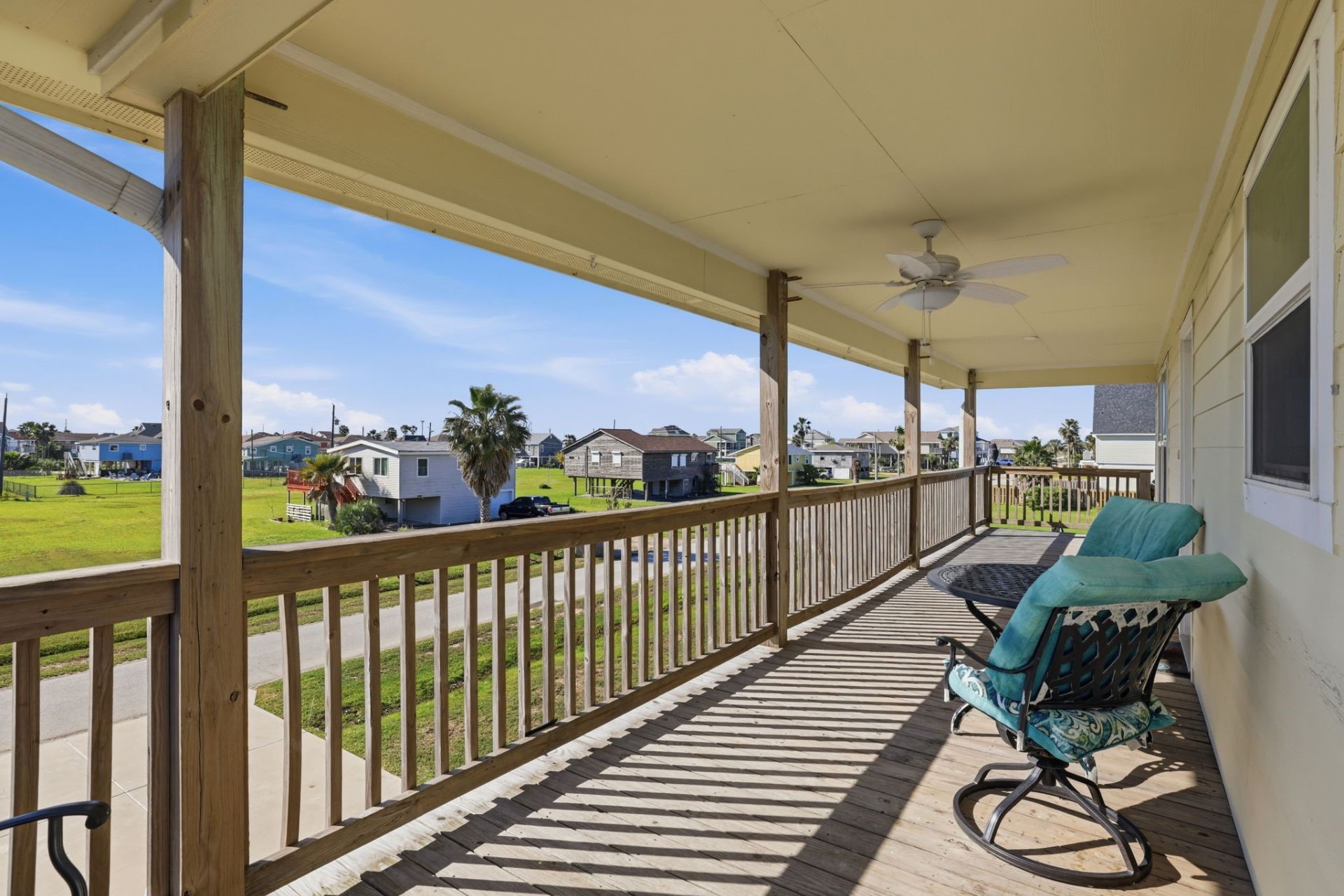 16522 John Silver Road Galveston, TX 77554 - Photo 12 of 26