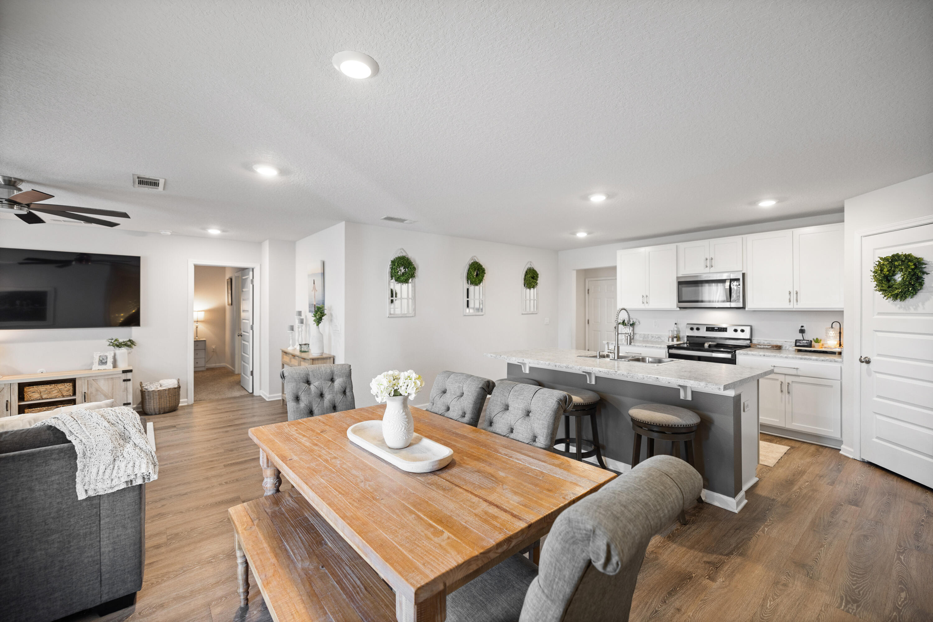 211 Laurel Hill Street Crestview, FL 32539 - Photo 15 of 60 211LaurelHillSt-Crestview-FL-034