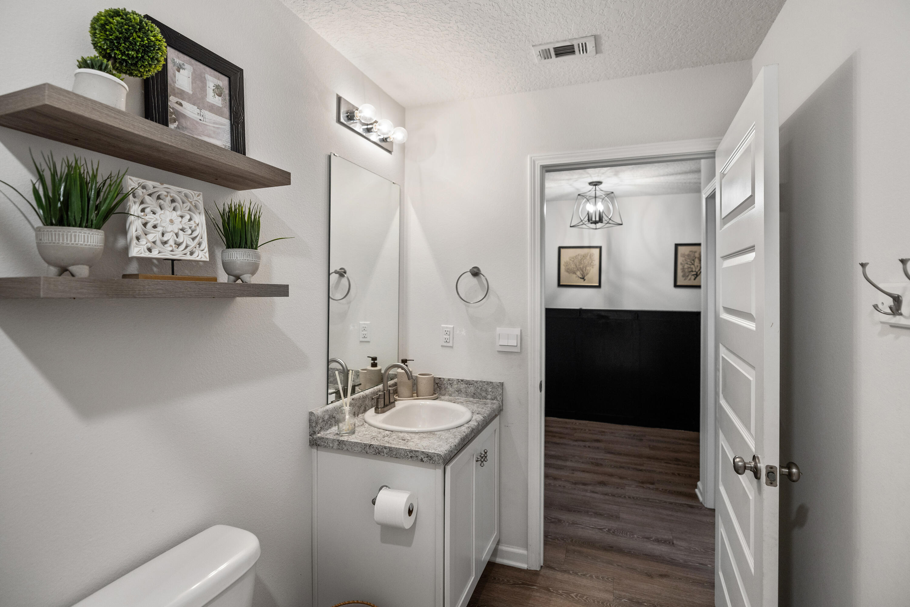 211 Laurel Hill Street Crestview, FL 32539 - Photo 39 of 60 211LaurelHillSt-Crestview-FL-052