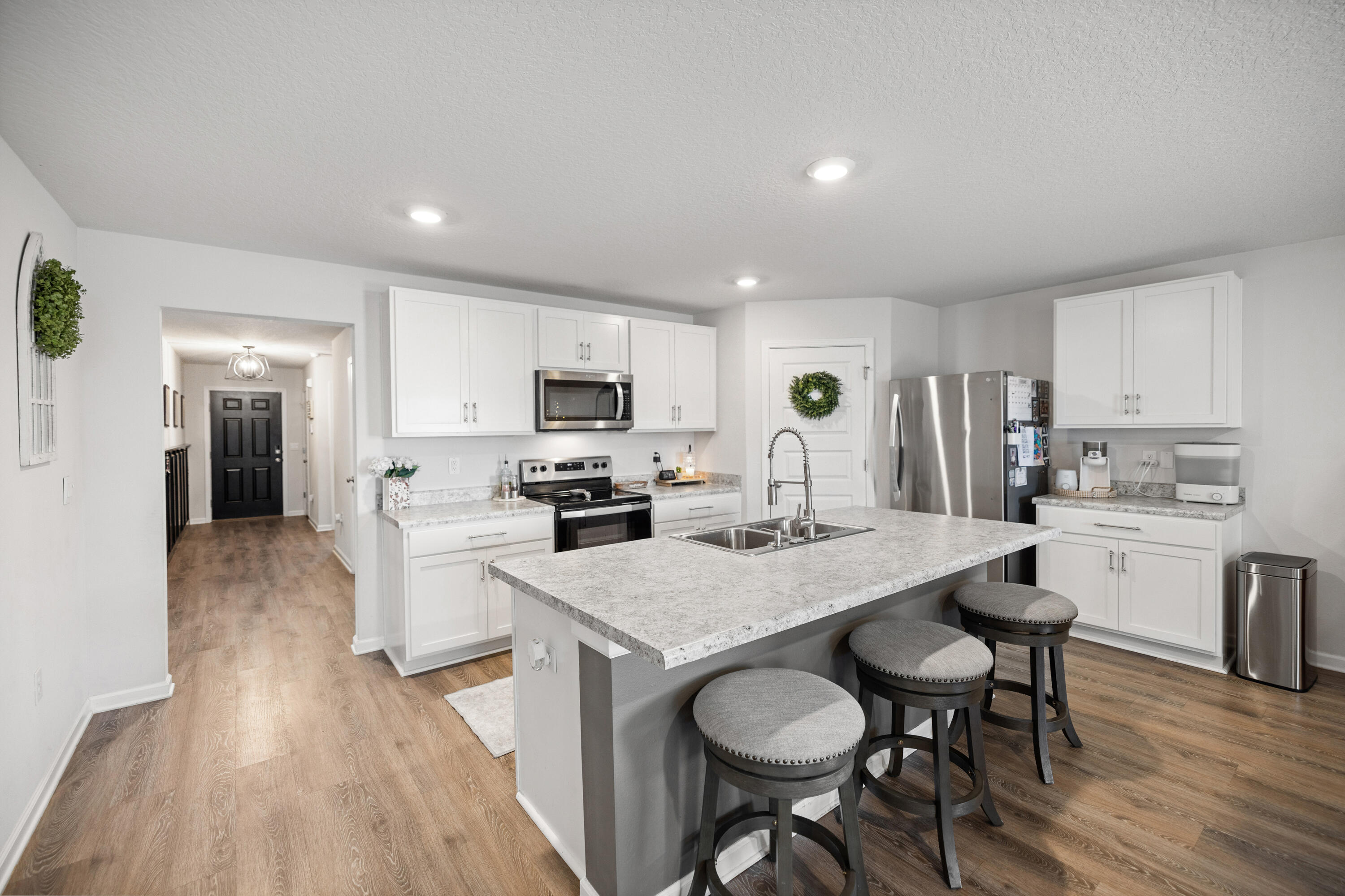 211 Laurel Hill Street Crestview, FL 32539 - Photo 10 of 60 211LaurelHillSt-Crestview-FL-025