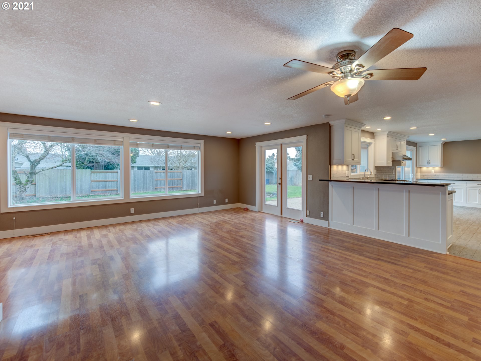 2491 16th Street Springfield, OR 97477 - Photo 11 of 28