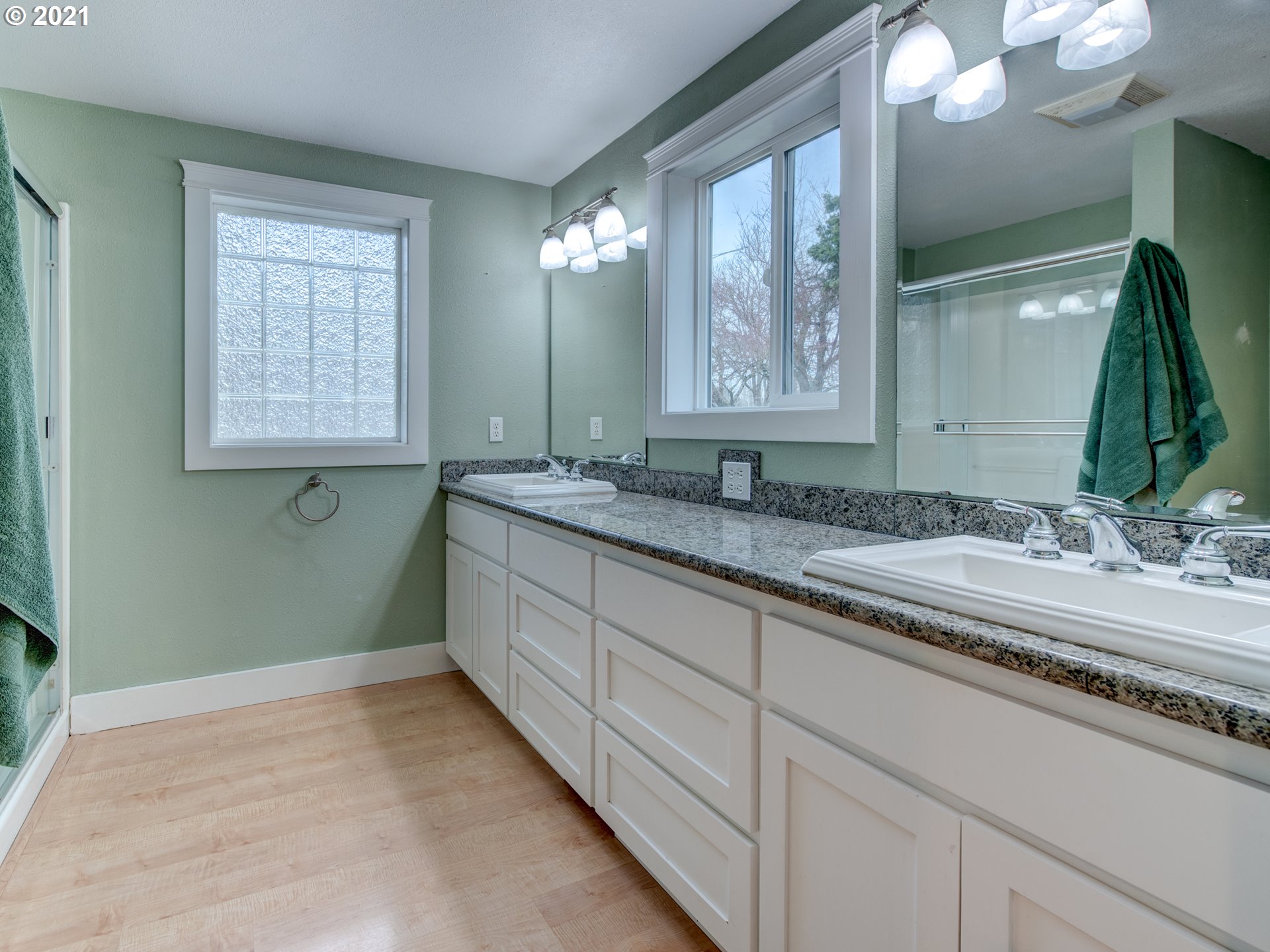 2491 16th Street Springfield, OR 97477 - Photo 18 of 28