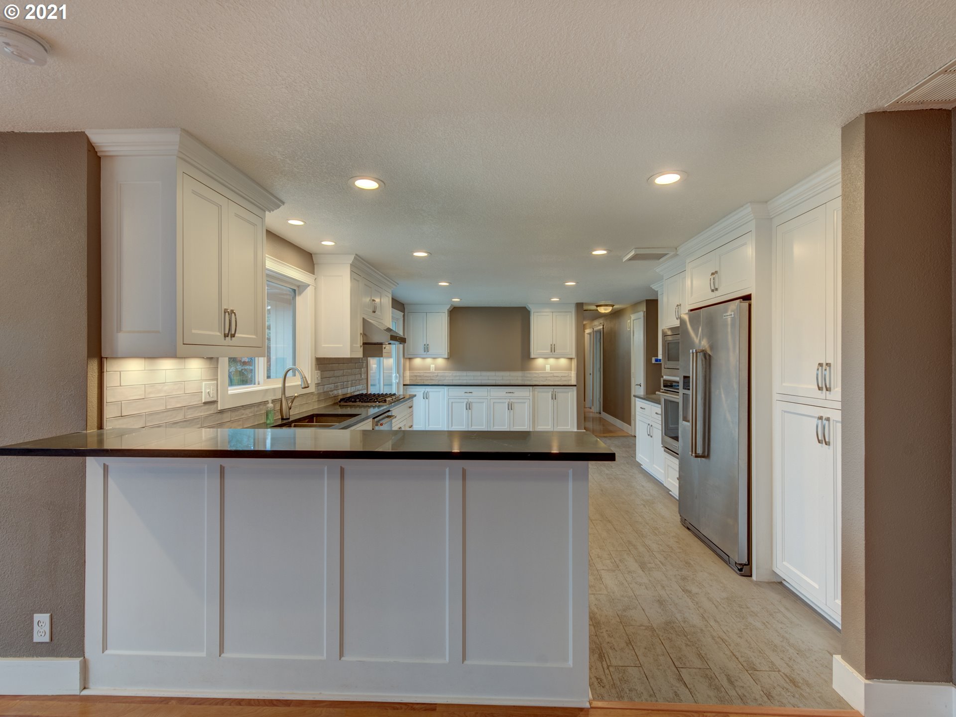 2491 16th Street Springfield, OR 97477 - Photo 5 of 28