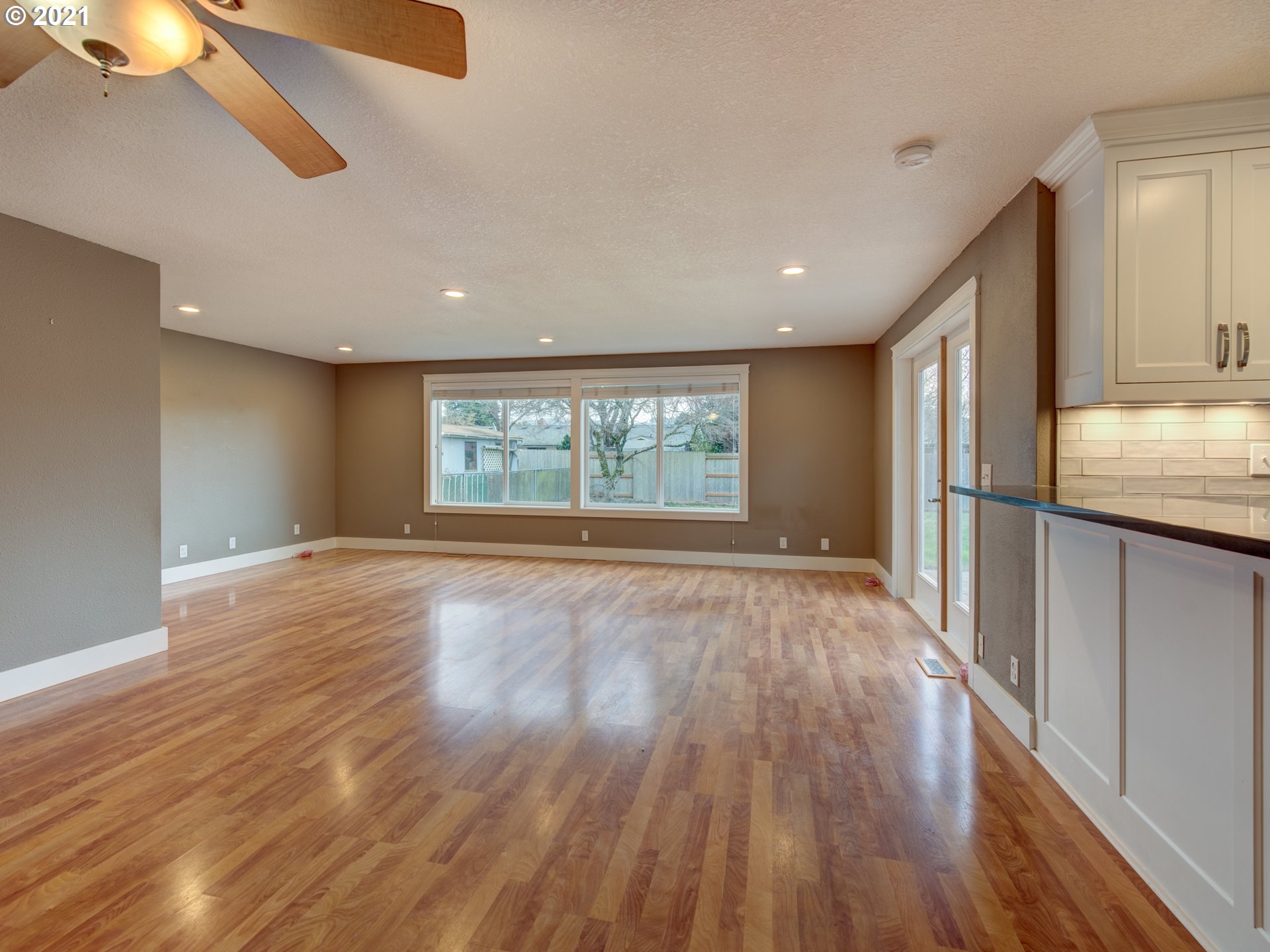 2491 16th Street Springfield, OR 97477 - Photo 10 of 28