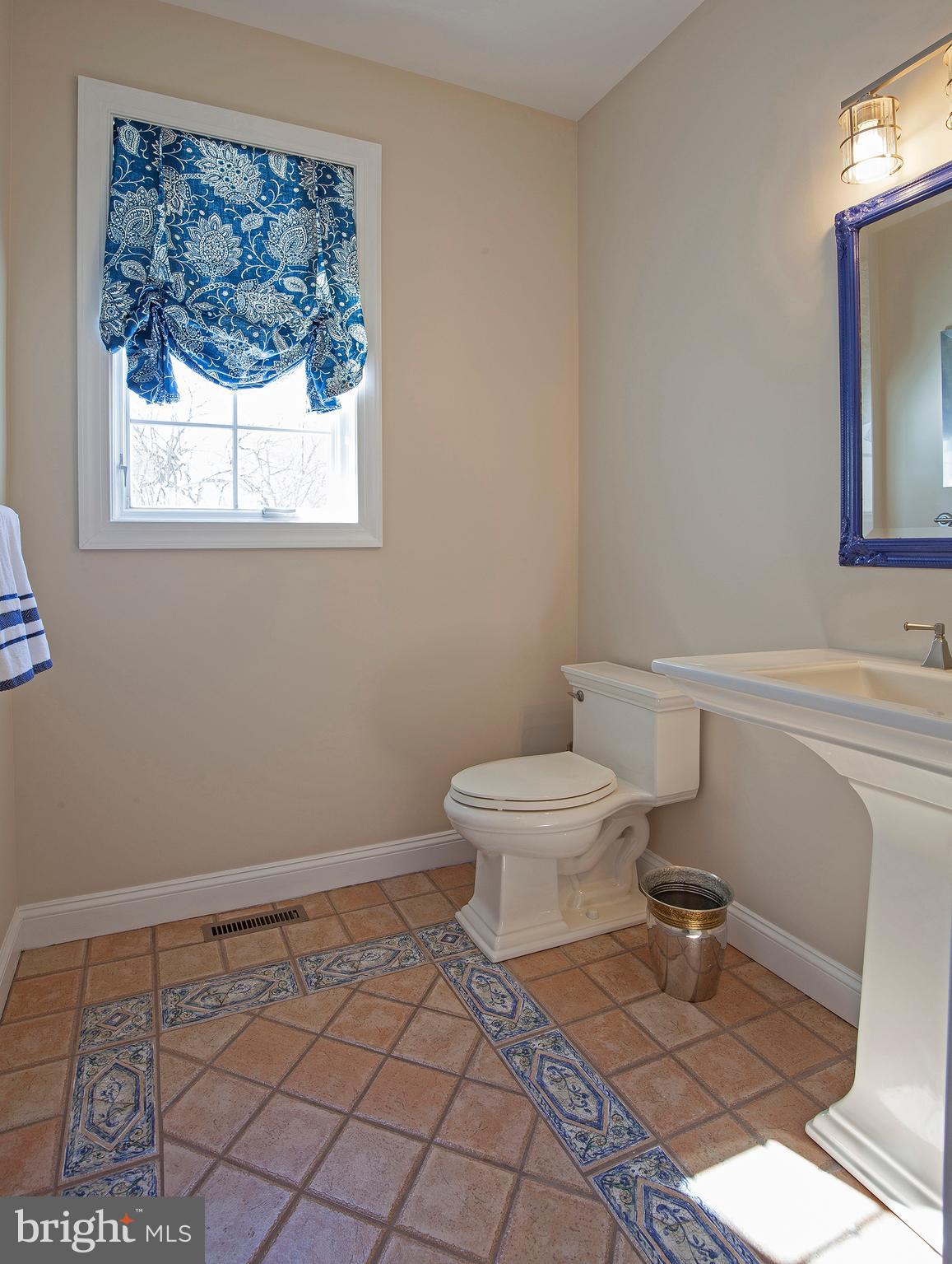 430 Meetinghouse Road Ambler, PA 19002 - Photo 11 of 29 Half bath