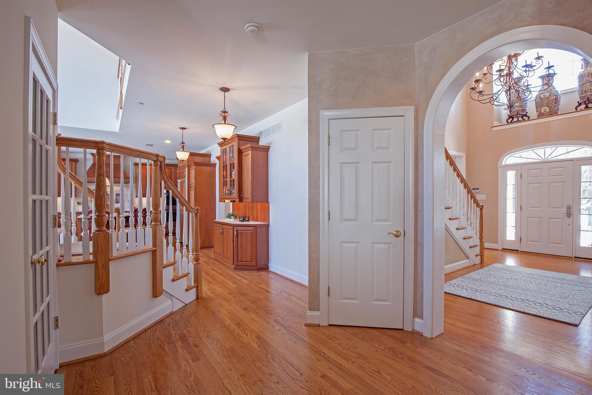 430 Meetinghouse Road Ambler, PA 19002 - Photo 9 of 29 Hallway