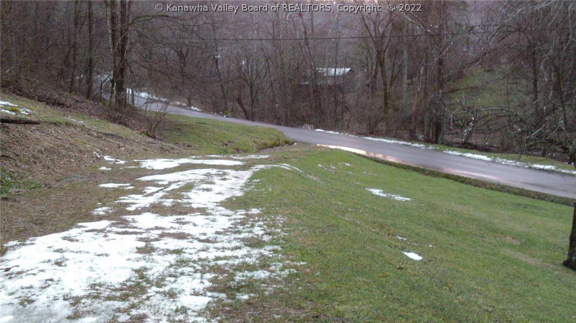 1214 Peach Ridge Road Hurricane, WV 25526 - Photo 21 of 23 Gallery Image 21