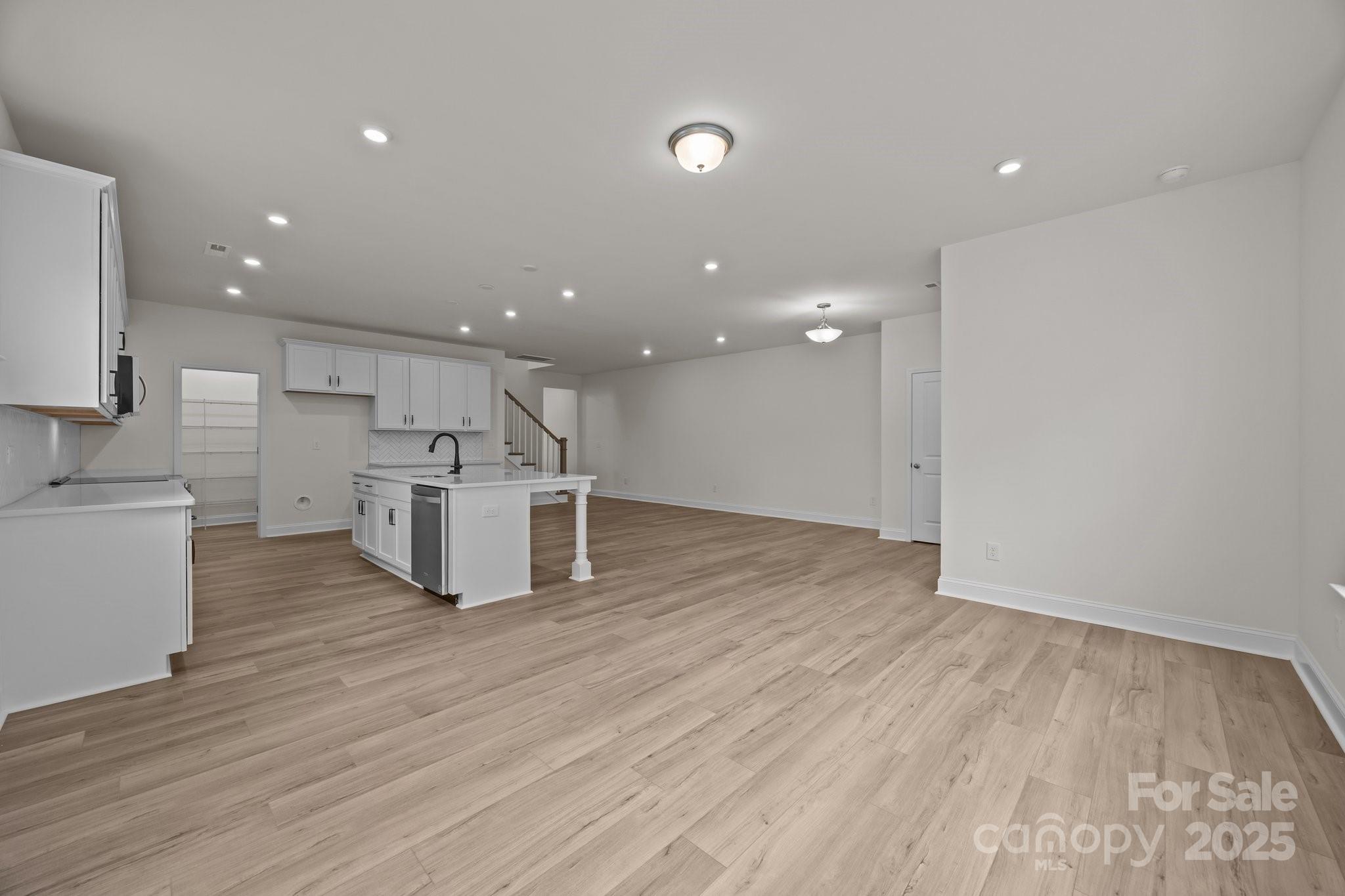 4121 Walking Ridge Road, Unit 54 Charlotte, NC 28208 - Photo 17 of 41 Gallery Image 17
