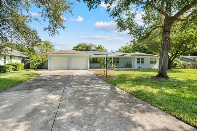 $900,000 | 915 Garden Drive, Winter Park, FL 32789