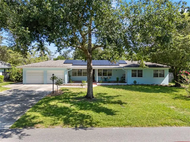 $900,000 | 915 Garden Drive, Winter Park, FL 32789