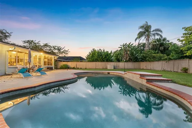 $900,000 | 915 Garden Drive, Winter Park, FL 32789