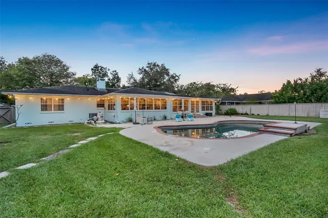 $900,000 | 915 Garden Drive, Winter Park, FL 32789