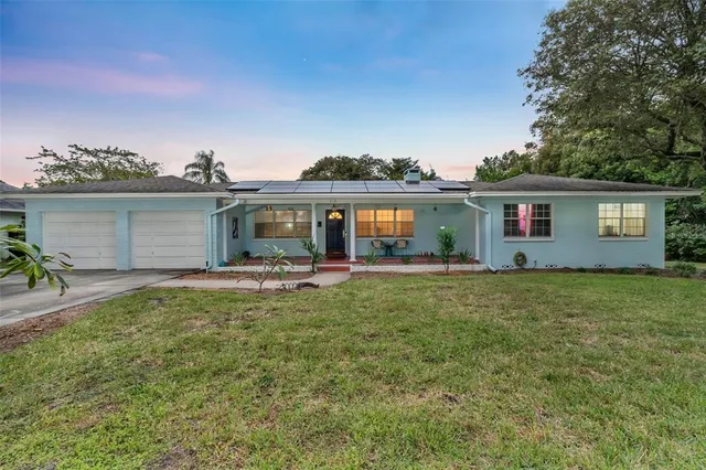 $900,000 | 915 Garden Drive, Winter Park, FL 32789