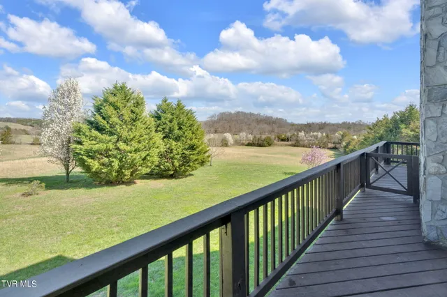$899,000 | 545 McMillan Road, Midway, TN 37809