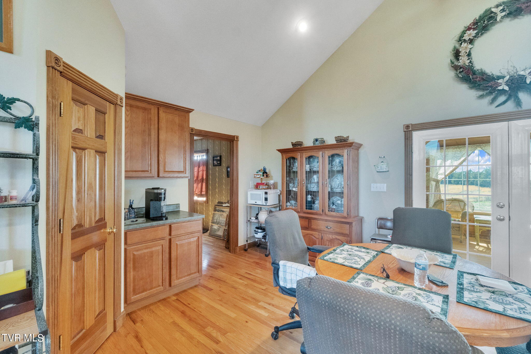 545 McMillan Road Midway, TN 37809 - Photo 31 of 57 Breakfast area