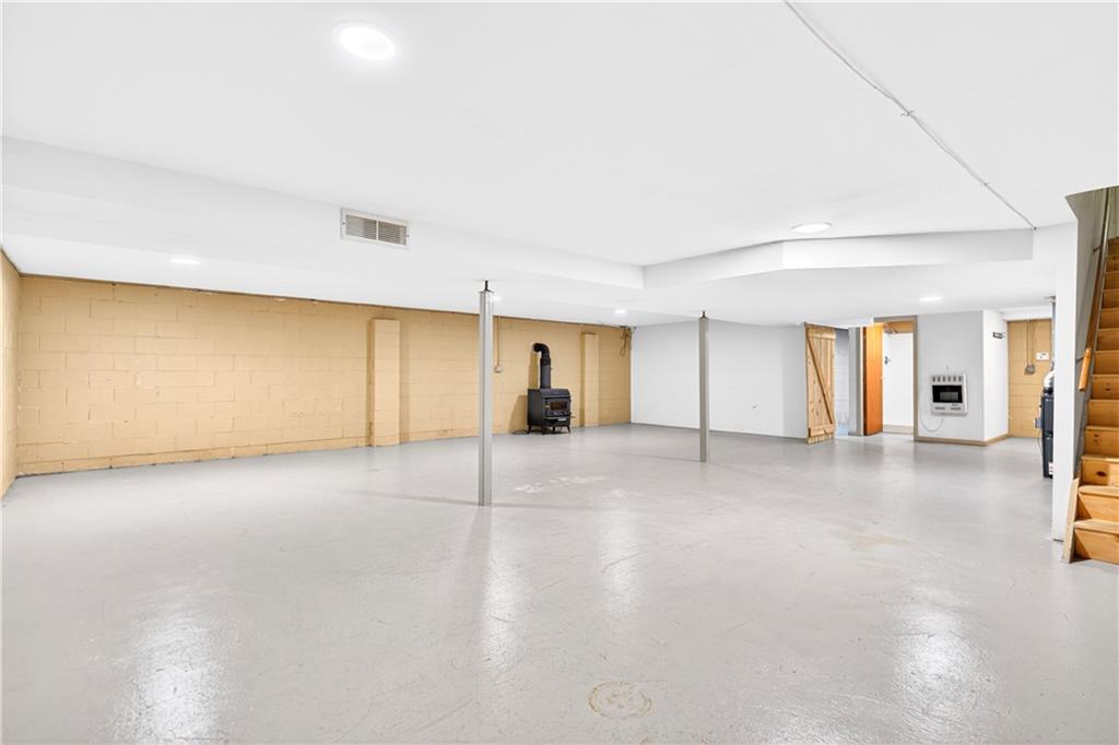 1270 Mudlick Hollow Road Beaver, PA 15009 - Photo 27 of 49 Game room, playroom and enough room for an office space.