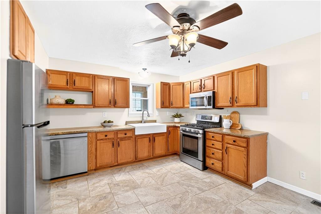 1270 Mudlick Hollow Road Beaver, PA 15009 - Photo 3 of 49 Loads of cabinets and counterspace with SS appliances.