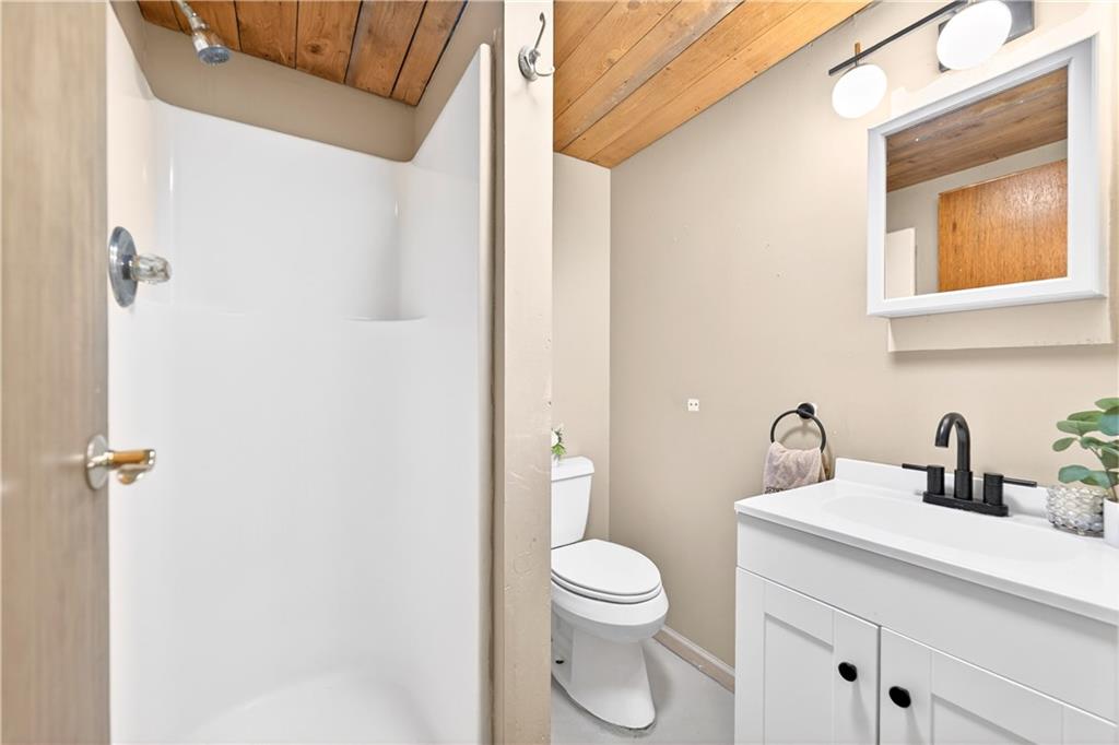 1270 Mudlick Hollow Road Beaver, PA 15009 - Photo 32 of 49 Lower level full qth.