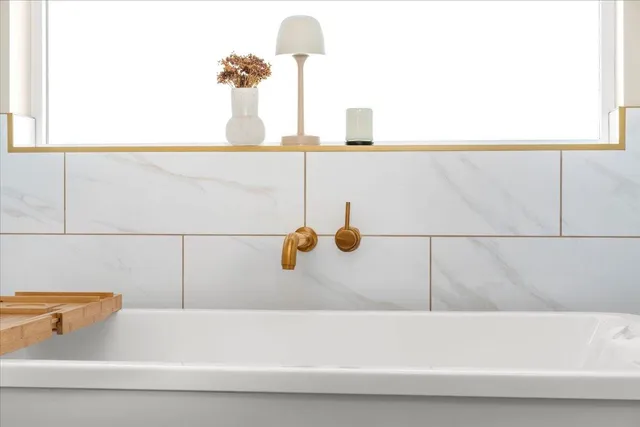 a bathroom with a bathtub