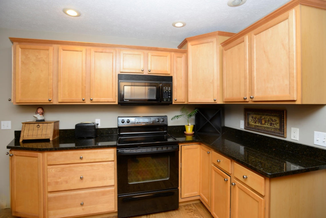 9748 Sterling Road Richland, MI 49083 - Photo 3 of 18 Sterling 9748 Richland-6