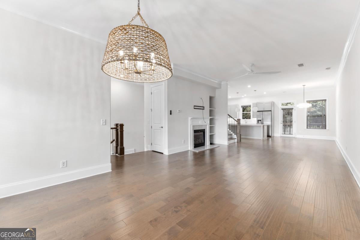 1394 Doublegate Drive Brookhaven, GA 30319 - Photo 9 of 56