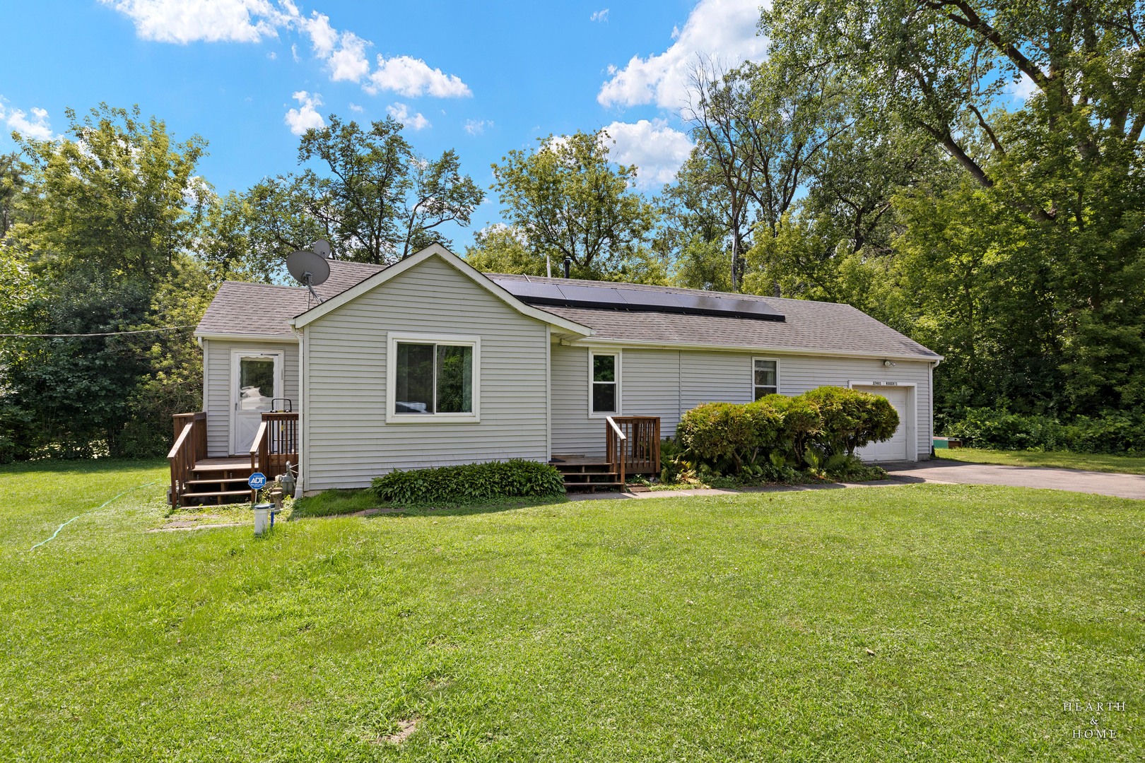 27405 North Roberts Road Island Lake, IL 60042 - Photo 1 of 20 Gallery Image 1