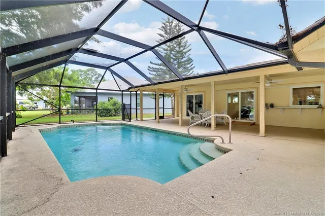 $499,900 | 2579 Southeast Leithgow Street, Port St. Lucie, FL 34952