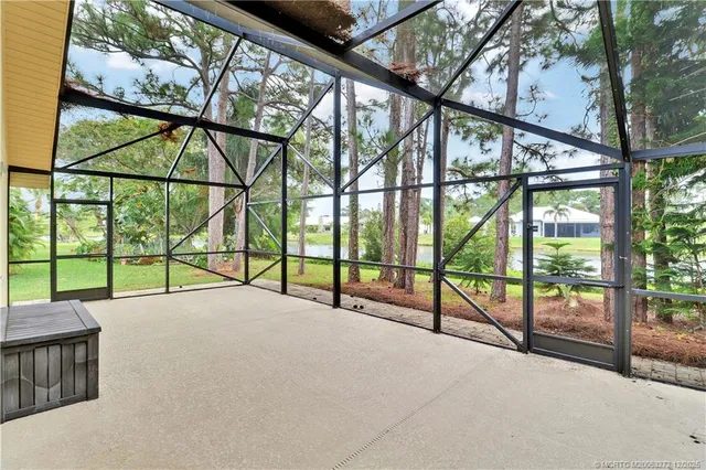 $499,900 | 2579 Southeast Leithgow Street, Port St. Lucie, FL 34952