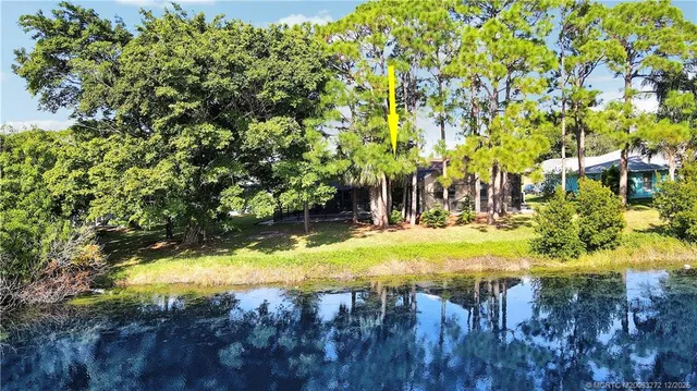 $499,900 | 2579 Southeast Leithgow Street, Port St. Lucie, FL 34952