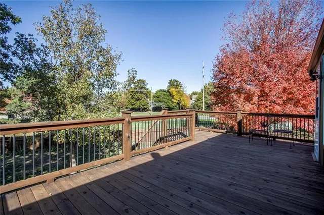 $370,000 | 980 West Elizabeth Street, Olathe, KS 66061