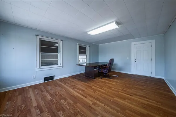 $319,900 | 534 East King Street, King, NC 27021